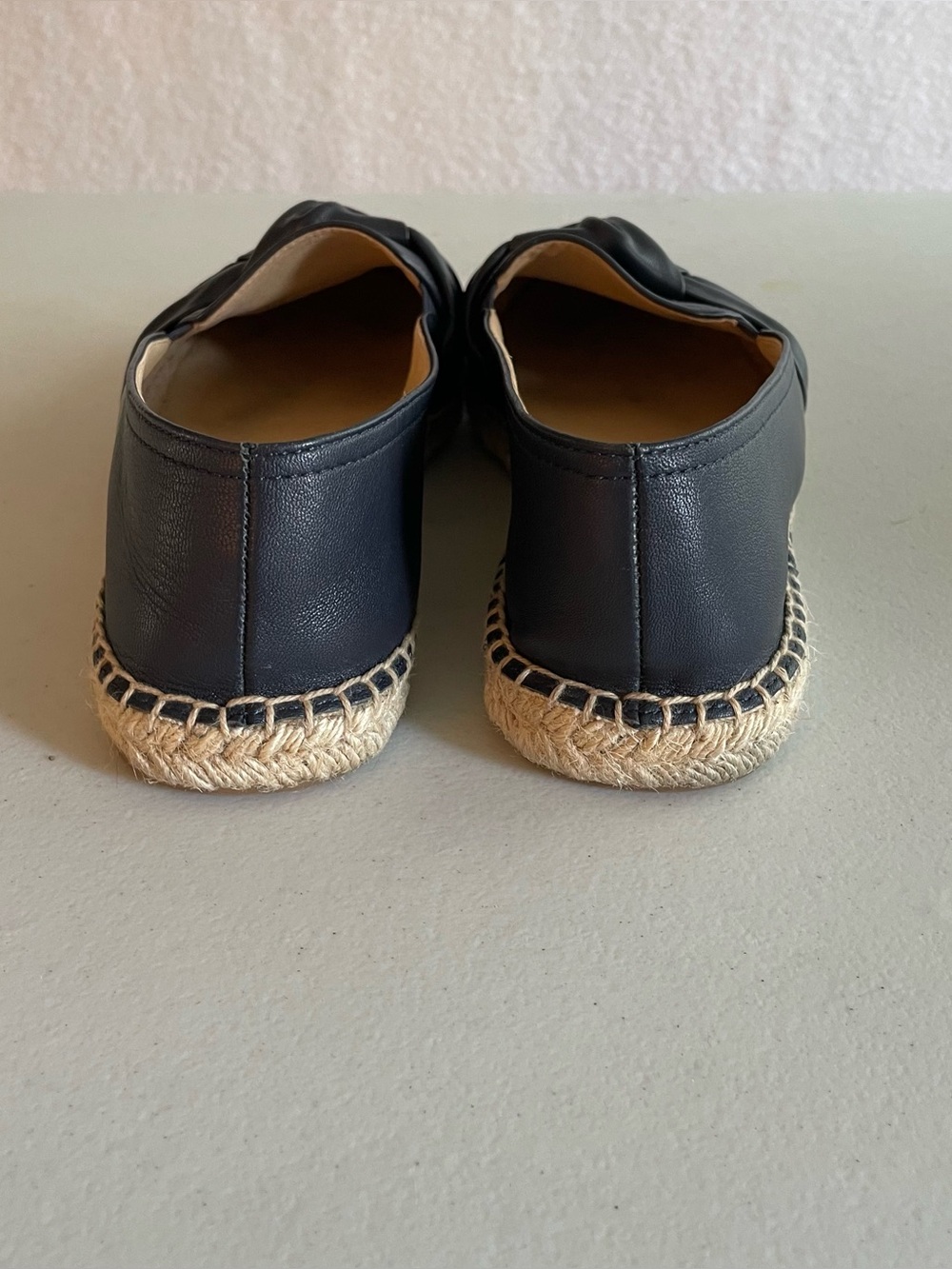 TALBOTS Navy Izzy Knot Leather Espadrille Flats NWOB, size 8.5 - Picture 4 of 8